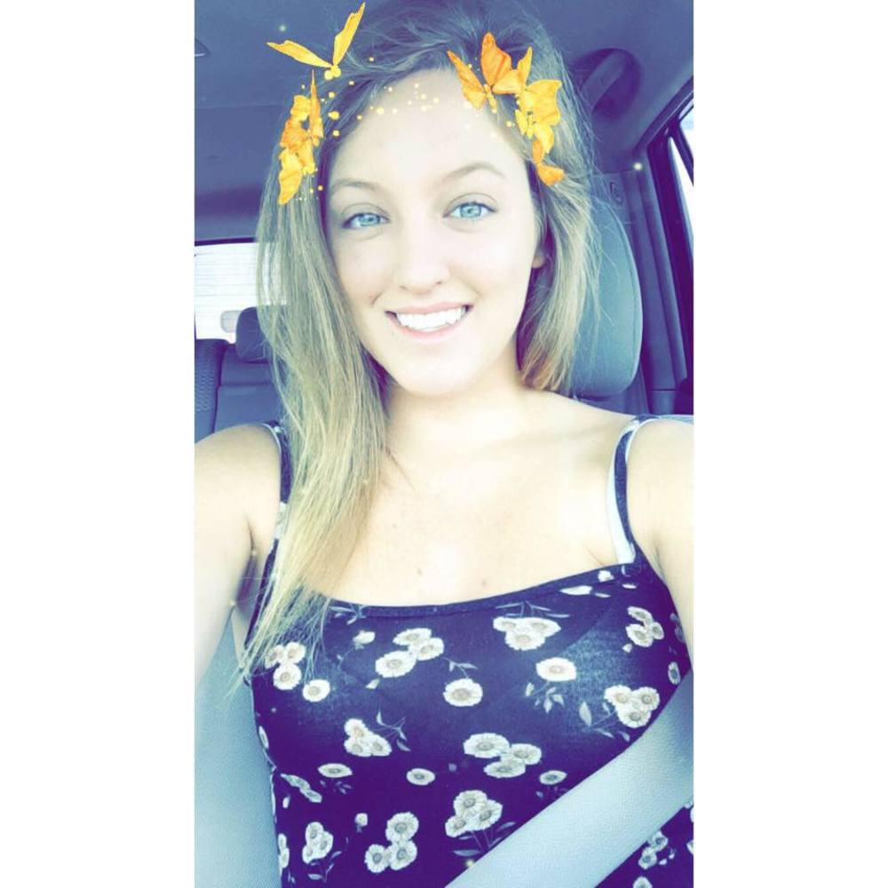 Meet your Posher, Cara